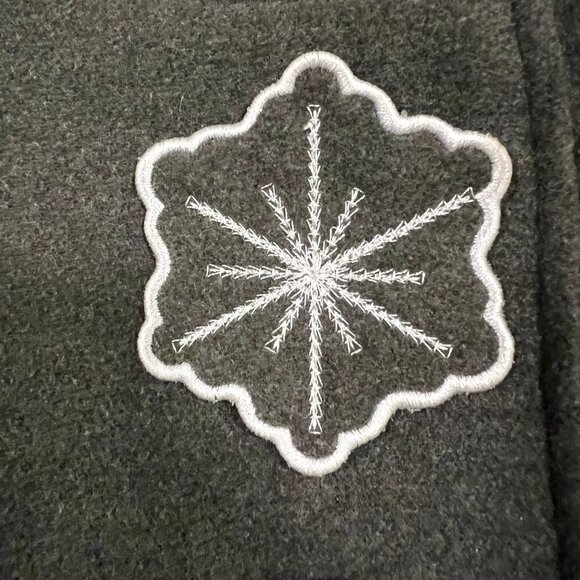 20% off $40+! Authentic Disney Frozen Girls Jacket 6X Grey LIKE NEW Pea Coat - Picture 7 of 13